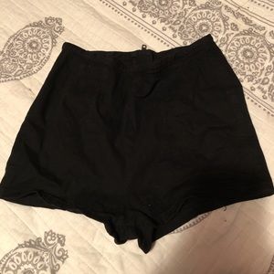 1st pic: front & 2nd: back